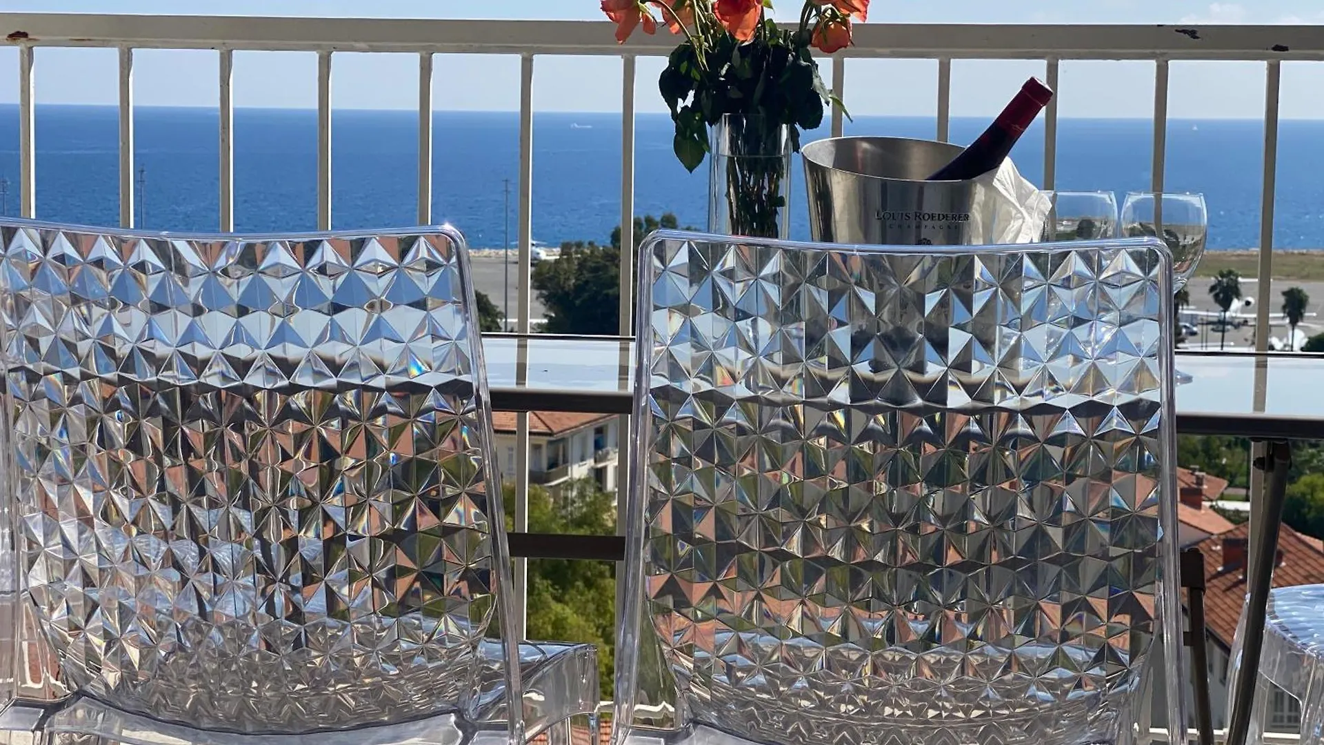 Apartment A De Pas De La Mer Nice